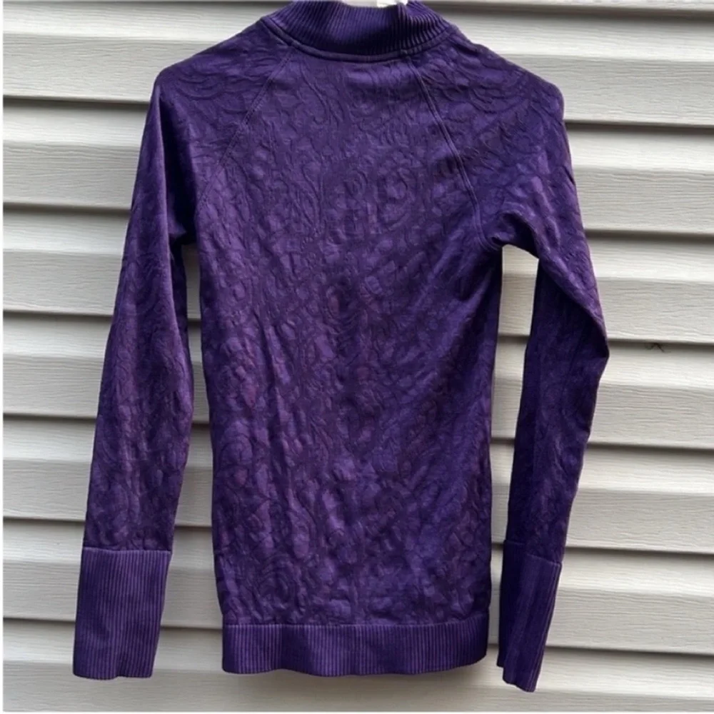 Lululemon 1/4 Zip Long Sleeve Textured Top